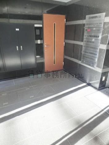 清潔感の感じられるエントランス