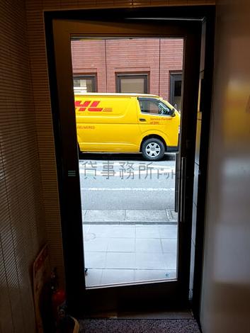 正面玄関