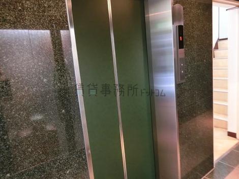 エレベーター