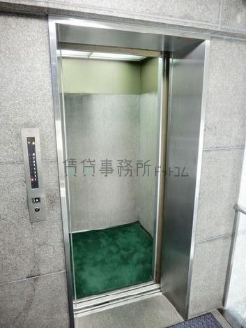 エレベーター