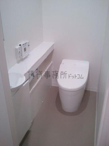 青山TKOビルのトイレ