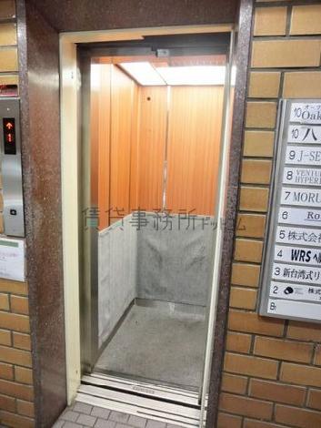 エレベーター
