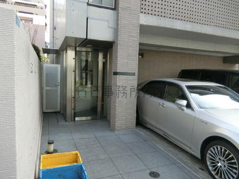 正面玄関