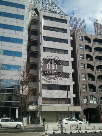 ISAビルの外観写真