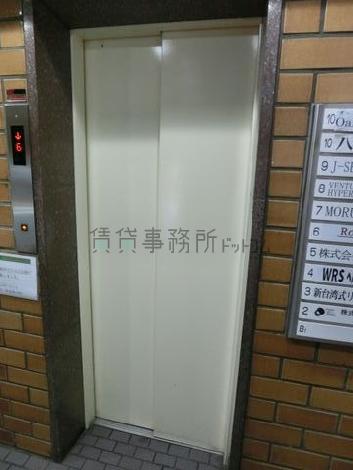 エレベーター