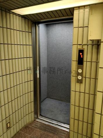 エレベーター