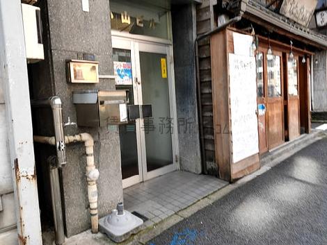 正面玄関