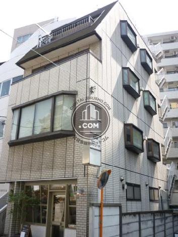平岡ビルの外観写真