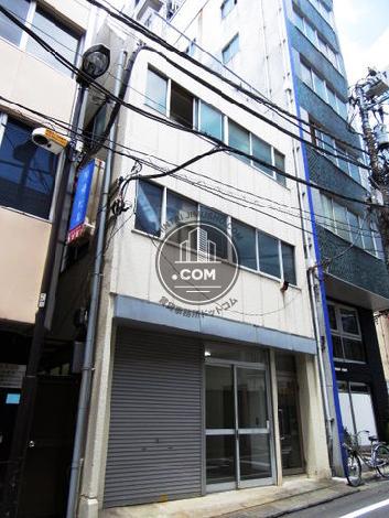 東加ビルの外観写真