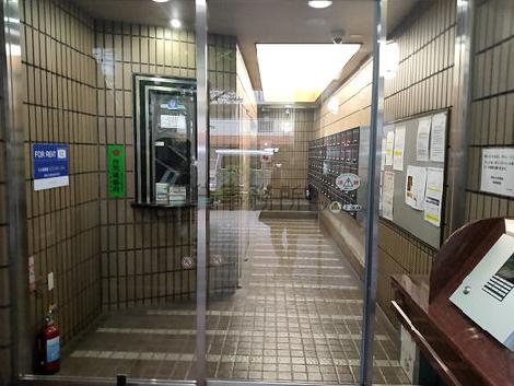 正面玄関
