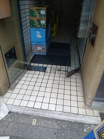 正面玄関