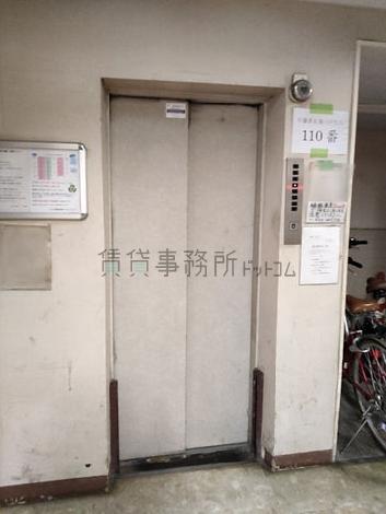 エレベーター