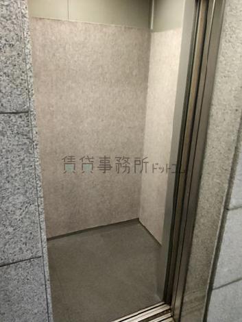 エレベーター