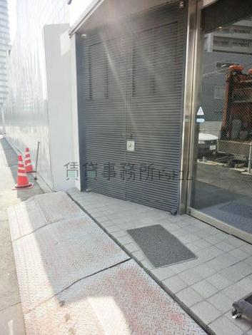 正面玄関