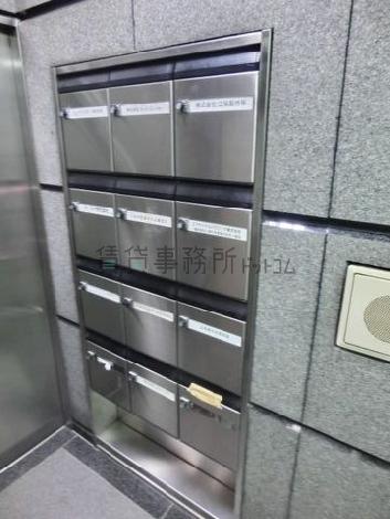 共有エリア内に用意されたポスト