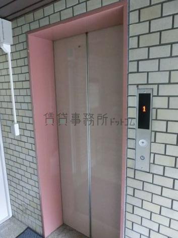 エレベーター