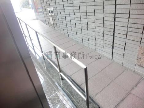 正面玄関