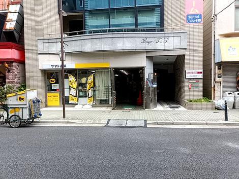 正面玄関