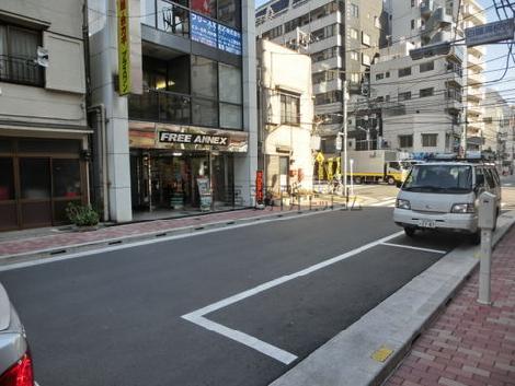 物件前道路のコインパーキング