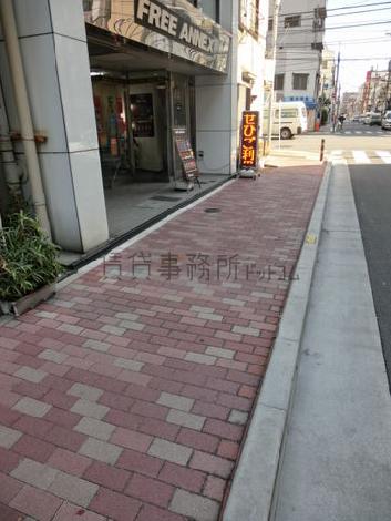 物件前歩道