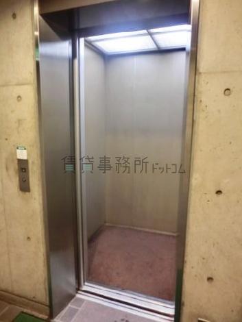 明るく標準的な広さです