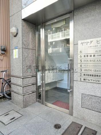 正面玄関
