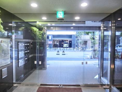 正面玄関