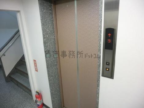 エレベーター