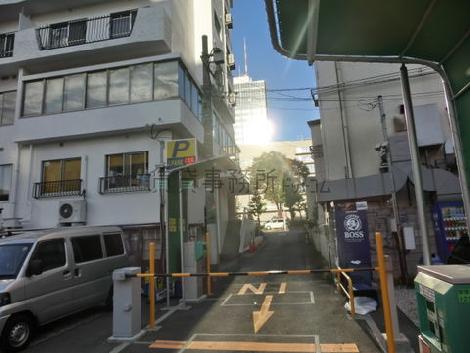 敷地の南側の道路