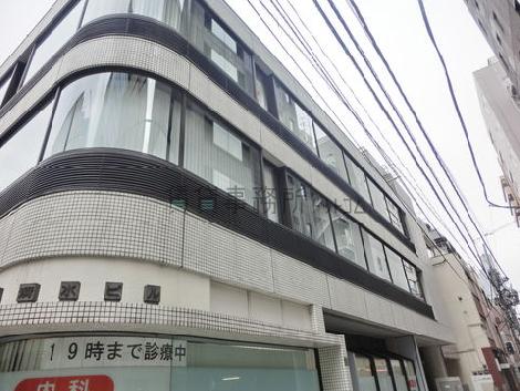窓はカーテンウォールとなっております