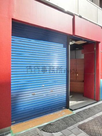 正面玄関