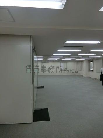 蛎殻町ビルヂングの室内