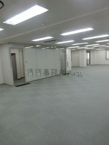 蛎殻町ビルヂングの室内
