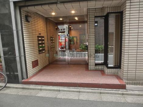 正面玄関