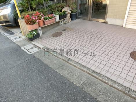 正面玄関