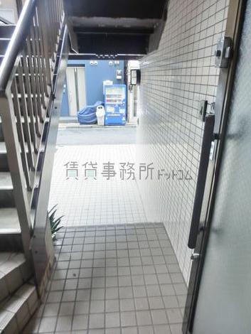 正面玄関
