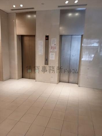 エレベーターは２基