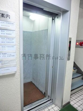 エレベーター