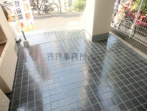 正面玄関