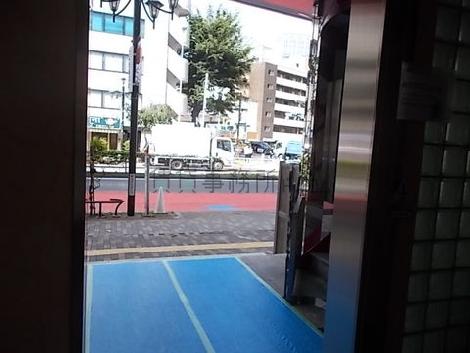正面玄関