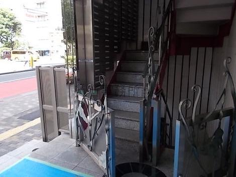 正面玄関