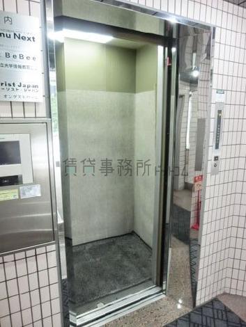エレベーター