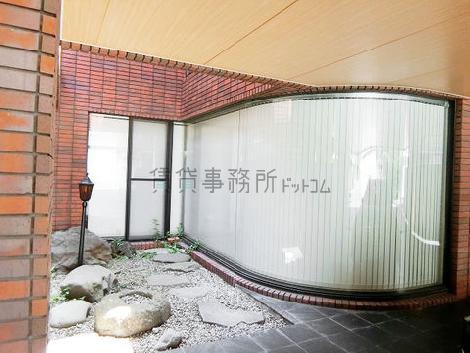正面玄関