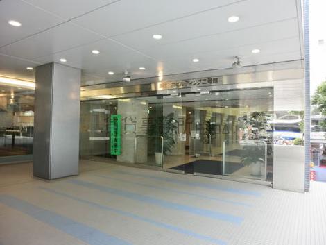 正面玄関