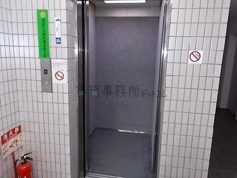 エレベーター