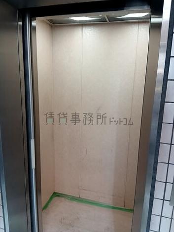 エレベーター