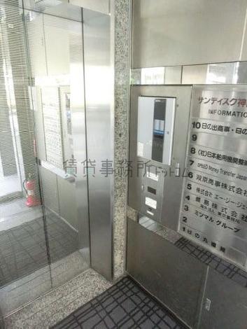 エントランス