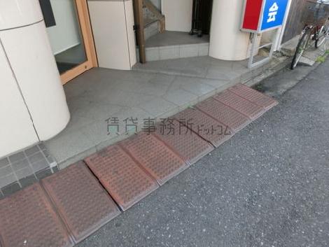 正面玄関