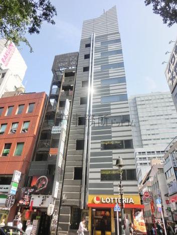 外装の色分けが独特です