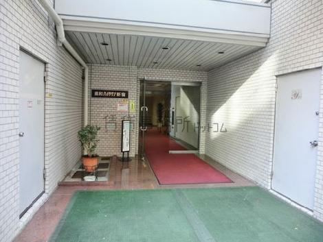 正面玄関